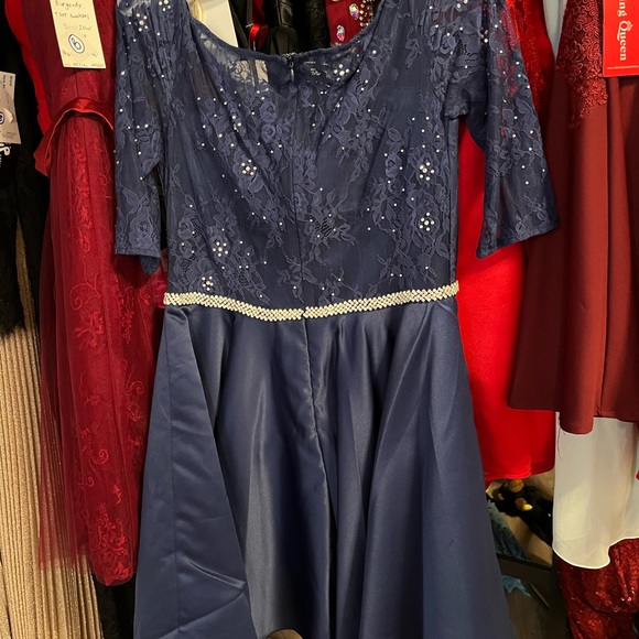 Short Formal Gown - Picture 3 of 3